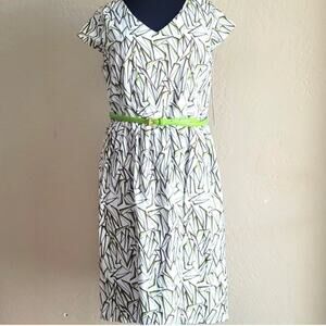 Women’s/Juniors Cece’s New York Tapered Dress Size 6